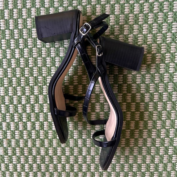 Black Strappy Heels - Picture 3 of 3